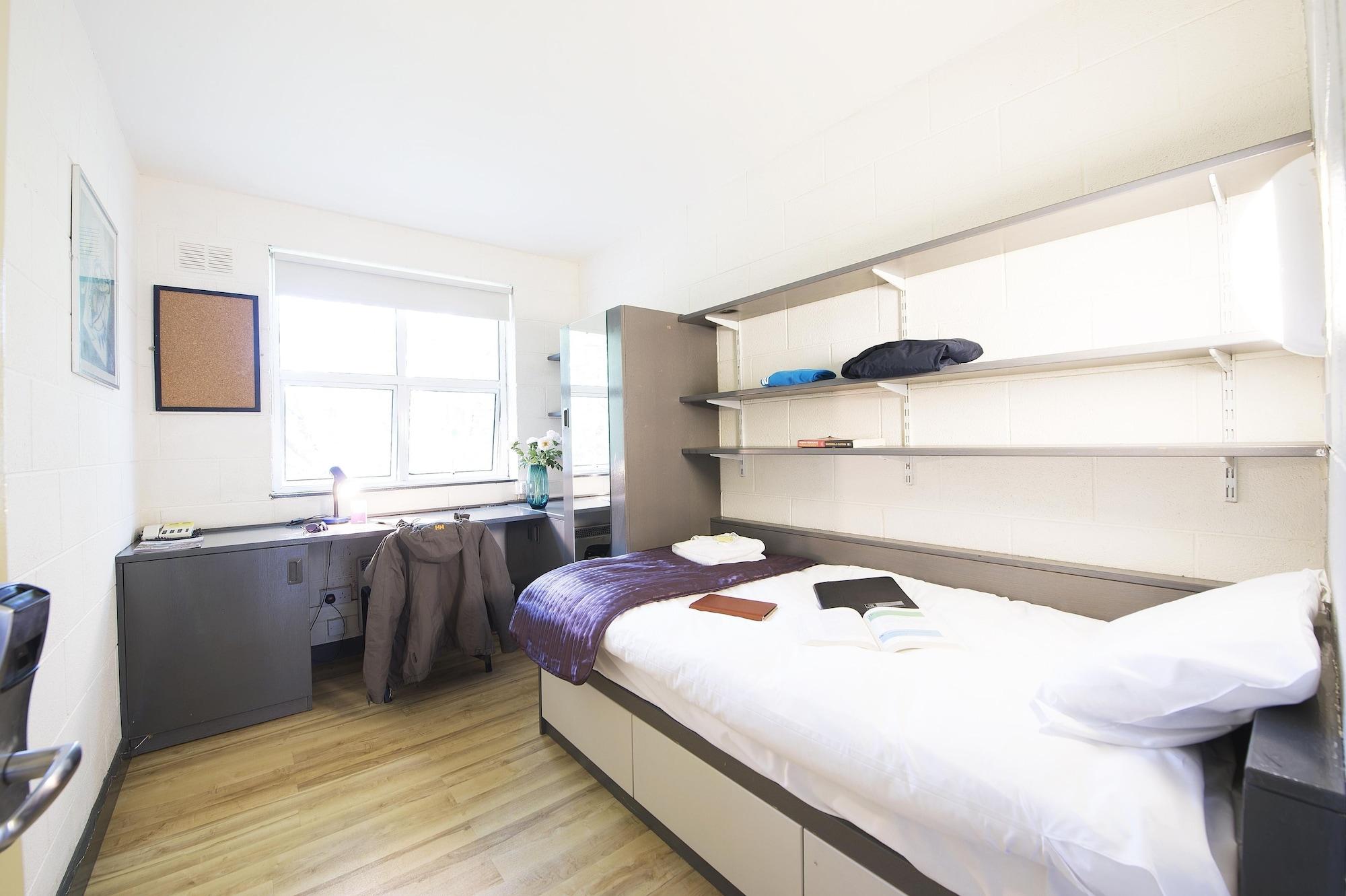 Corrib Village Apartments University Of Galway Zewnętrze zdjęcie